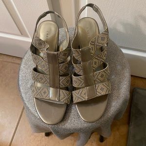 Karen Scott - Size 8